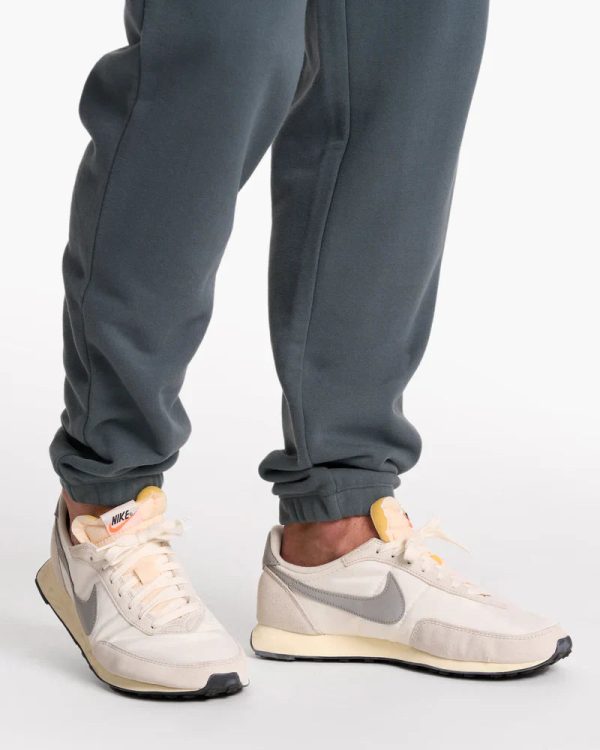 V446LAK_FA23_M_ECOMM_PANTS_DETAIL_7