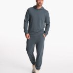 V446LAK_FA23_M_ECOMM_PANTS_FULL_3