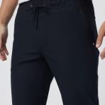 V463BLK_FA24_M_ECOMM_PANTS_DETAIL_17