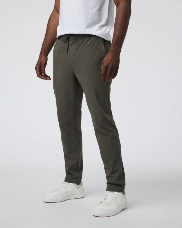V463DOR_FA24_M_ECOMM_PANTS_FRONT_ALT_BOTTOMS_14