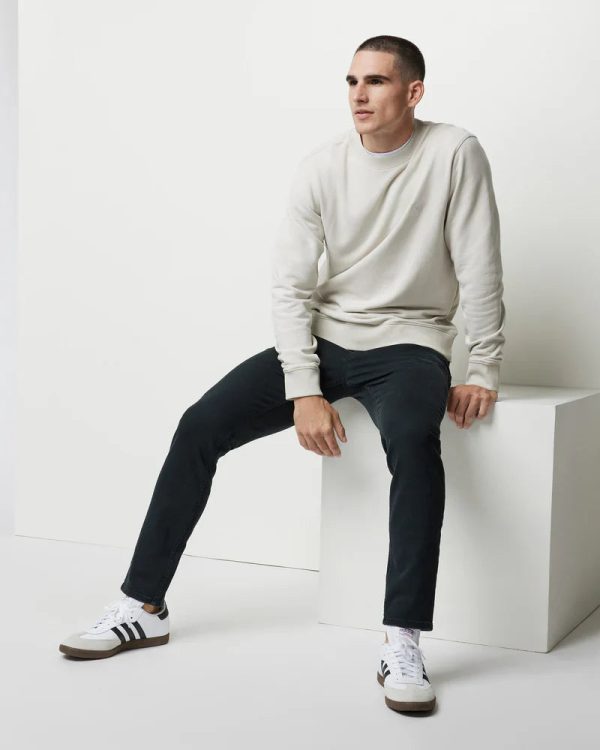 V468BLK_SP24_M_ECOMM_BOTTOMS_FULL_4