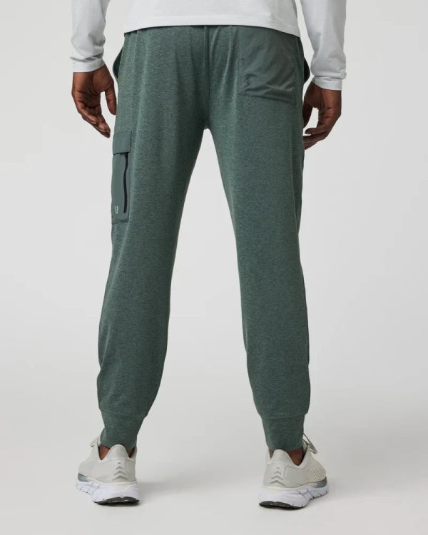 V479HSY_FA24_M_ECOMM_PANTS_BACK_11