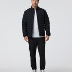 V579BLK_FA24_M_ECOMM_jackets_FULL_11