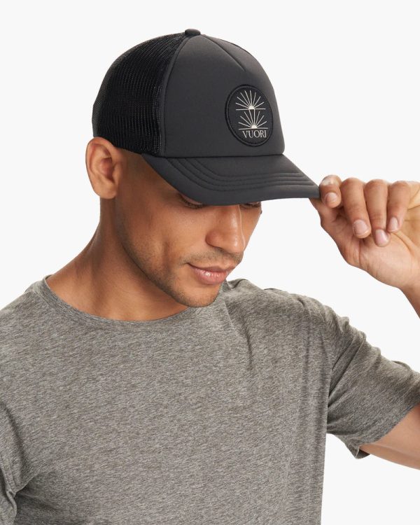 V8022BLK_FA23_UNISEX_ECOMM_headwear_FRONT_2