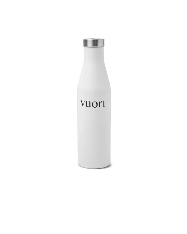 V8033WHT_AXS_SP23_ECOMM_01