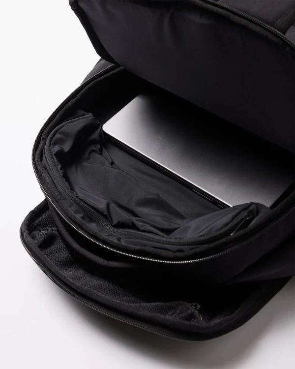 V8055BLK_SP25_UNISEX_ECOMM_bags_FLAT_LAY_2