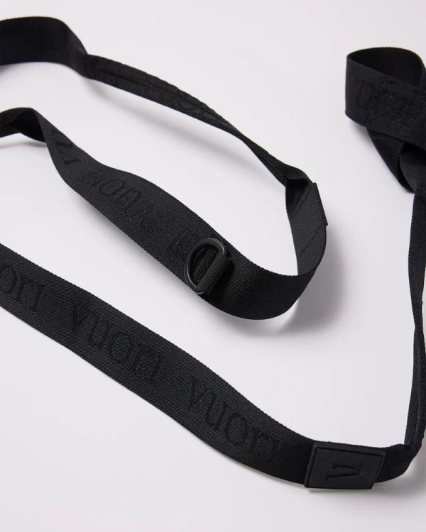 V8068BLK_SP25_UNISEX_ECOMM_ACCESSORIES_FLAT_LAY_3
