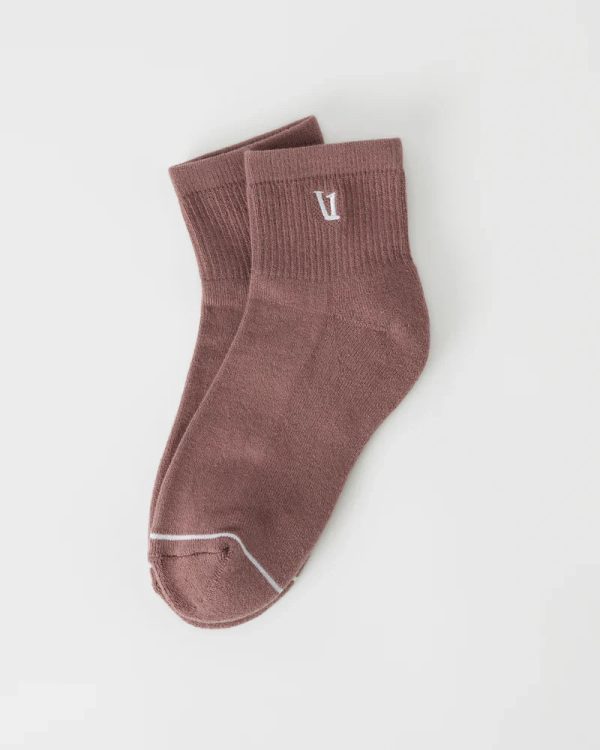 V8077SDB_SP25_UNISEX_ECOMM_socks_FLAT_LAY_1
