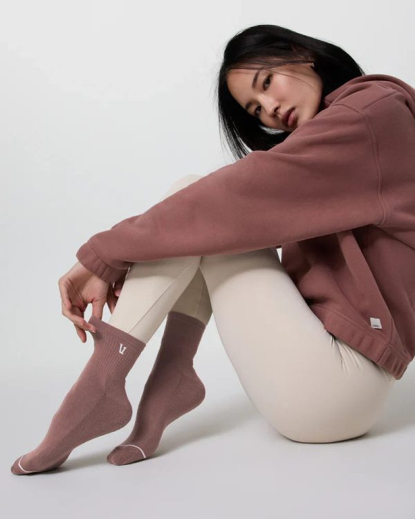 V8077SDB_SP25_UNISEX_ECOMM_socks_FRONT_3