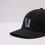 V831BLK_FA23_UNISEX_ECOMM_headwear_FLAT_LAY_2
