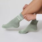 V874AGR_SP25_UNISEX_ECOMM_SOCKS_FRONT_3_1_fa4a550a-2315-49ca-8bca-7f9a9fd7ad41