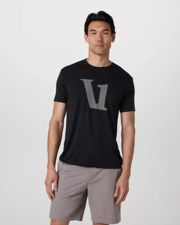 V925BLK_SP25_M_ECOMM_TOPS_FRONT_3