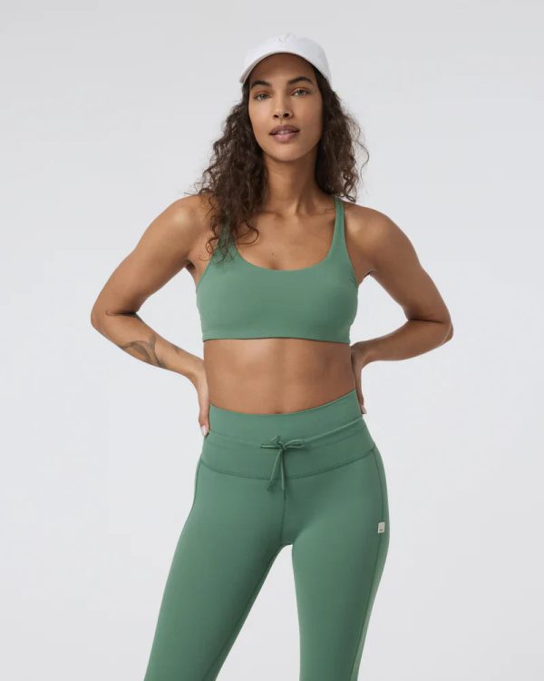 VW104HEG_SP25_W_ECOMM_BRAS_FRONT_2