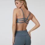 VW1074SBI_FA24_W_ECOMM_sportsbras_BACK_TOPS_8