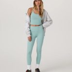 VW1098SAS_SP25_W_ECOMM_TOPS_FULL_10