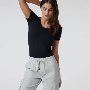 Short Sleeve Pose Bodysuit