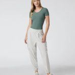 VW1166MSH_FA24_W_ECOMM_TOPS_FULL_5