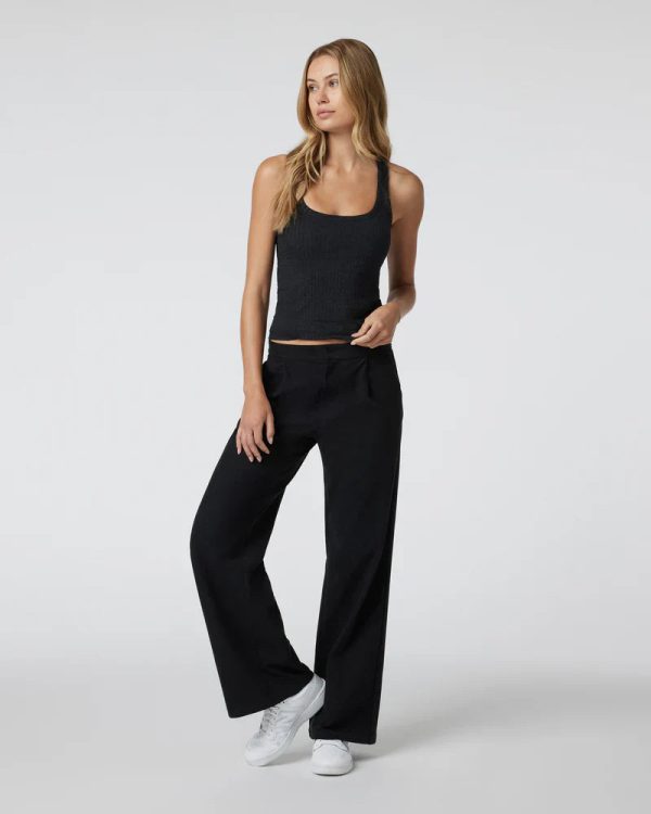 VW1169HBK_FA24_W_ECOMM_TOPS_FULL_6