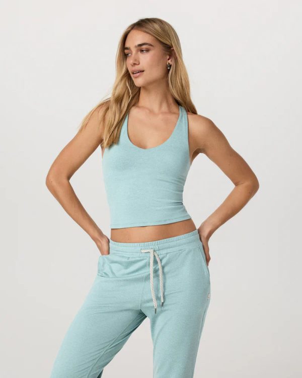 VW1172HSS_FA25_W_ECOMM_TOPS_FRONT_2