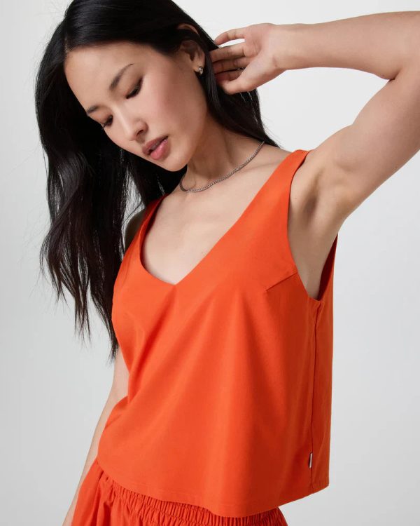 VW1214BPO_SP25_W_ECOMM_TOPS_DETAIL_9
