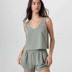 VW1235LAU_SP25_W_ECOMM_TOPS_FRONT_1