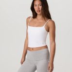 VW1355WHT_FA25_W_ECOMM_TOPS_FRONT_2