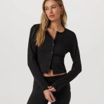 VW1396HBK_SP25_W_ECOMM_TOPS_FRONT_3