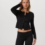VW1396HBK_SP25_W_ECOMM_TOPS_FRONT_4