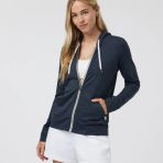 VW268HMD_FA24_W_ECOMM_fleece_FRONT_TOPS_14