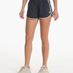 VW3009CCB_SP23_W_ECOMM_SHORTS_BOTTOM_3136_1x1_6fde90a4-fce6-4c70-a36e-3b07c828b835_1