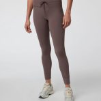 VW323-LCHO_SP24_W_ECOMM_PANTS_FRONT_1_v2_969d76c9-a1aa-4cd8-b0b6-299be43d7b31