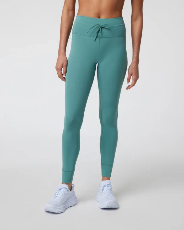 VW323-LGRD_SP24_W_ECOMM_PANTS_FRONT_1_5cee4c5d-1b26-432a-a461-7d8503829b6a