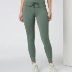 VW323MSH_FA24_W_ECOMM_PANTS_FRONT_1-1