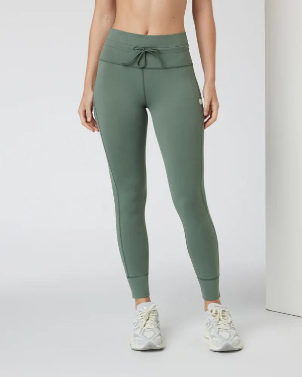 VW323MSH_FA24_W_ECOMM_PANTS_FRONT_1-1