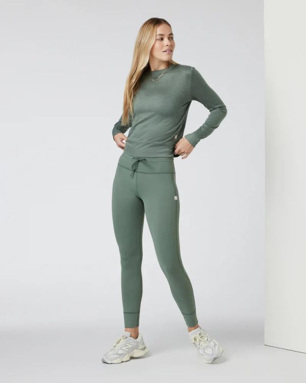VW323MSH_FA24_W_ECOMM_PANTS_FULL_2