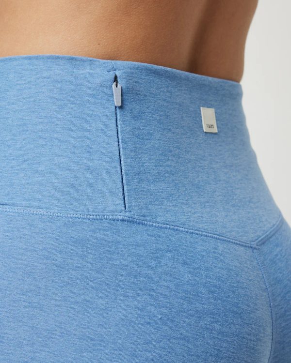 VW371HIB_SP24_W_ECOMM_SHORTS_DETAIL_8