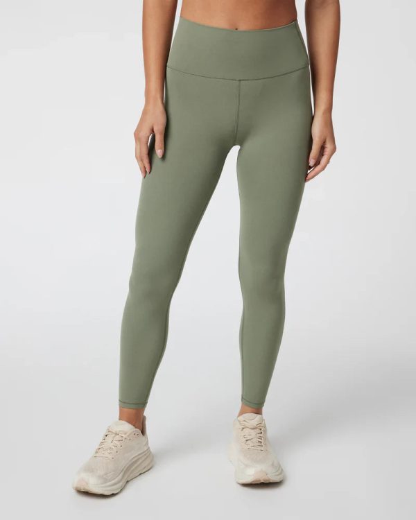 VW4018-SPSO_SP24_W_ECOMM_PANTS_FRONT_3_1