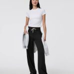 VW4023-LHBK_FA23_W_ECOMM_PANTS_FULL_12