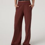 VW4047-LBNS_FA25_W_ECOMM_BOTTOMS_FRONT_2