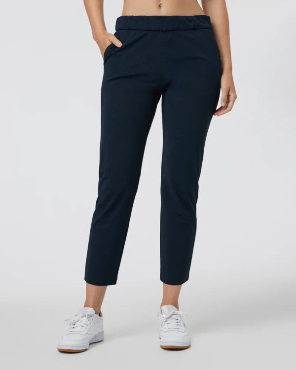 VW404INK_FA24_W_ECOMM_PANTS_FRONT_3