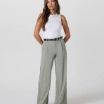 VW4086-LLAU_SP25_W_ECOMM_BOTTOMS_FULL_3
