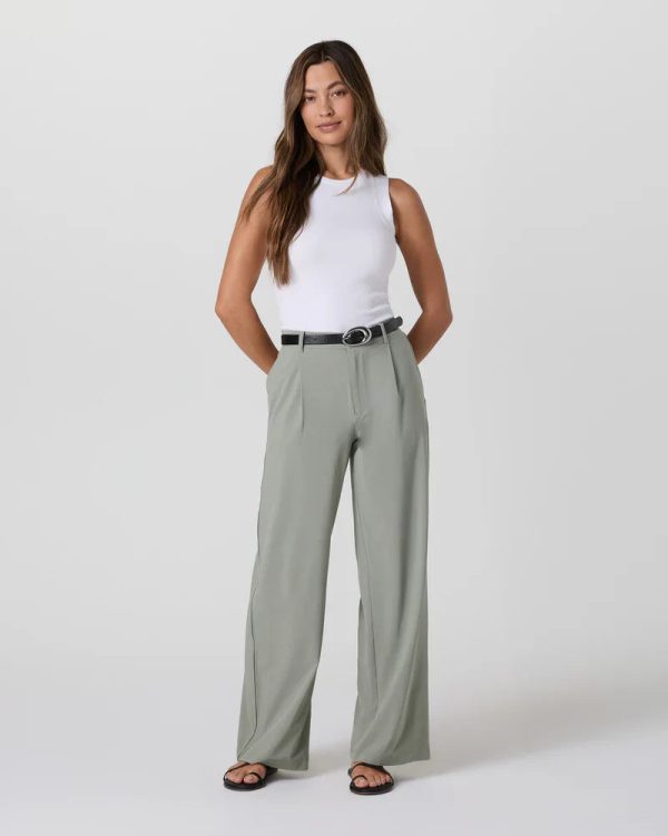 VW4086-LLAU_SP25_W_ECOMM_BOTTOMS_FULL_3