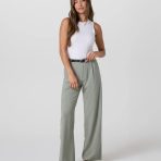 VW4086-LLAU_SP25_W_ECOMM_BOTTOMS_FULL_4