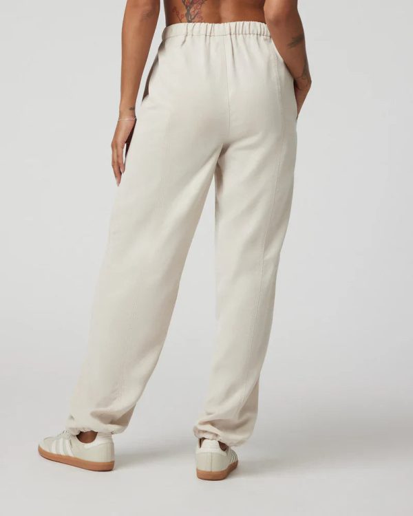 VW4154MKW_FA24_W_ECOMM_PANTS_BACK_16