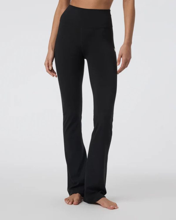 VW4301-LBLK_SP25_W_ECOMM_BOTTOMS_FRONT_1