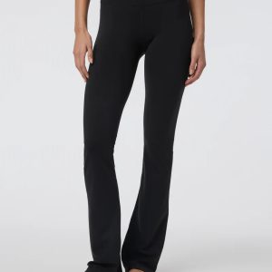 Vuori AllTheFeels™ Slim Flare - Short