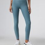 VW444HAB_FA24_W_ECOMM_PANTS_FRONT_4_092fb237-7653-4f38-adf0-6e3c1c107987_1