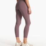 VW446HZL_FA23_W_ECOMM_PANTS_BACK_BOTTOMS_5