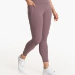 VW446HZL_SP24_W_ECOMM_PANTS_FRONT_ALT_BOTTOMS_4
