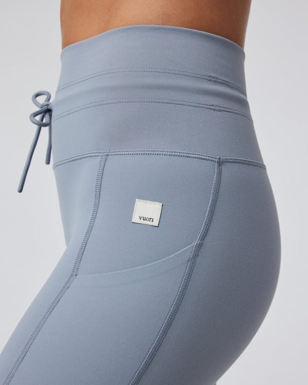 VW490MLC_SP24_W_ECOMM_PANTS_DETAIL_5
